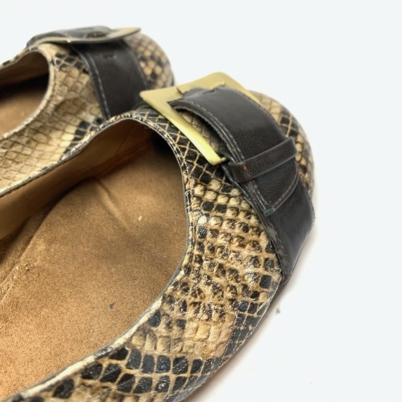 AEROSOLES AEROLOGY Snake Print Flats Shoes sz 6.5 - Picture 4 of 12